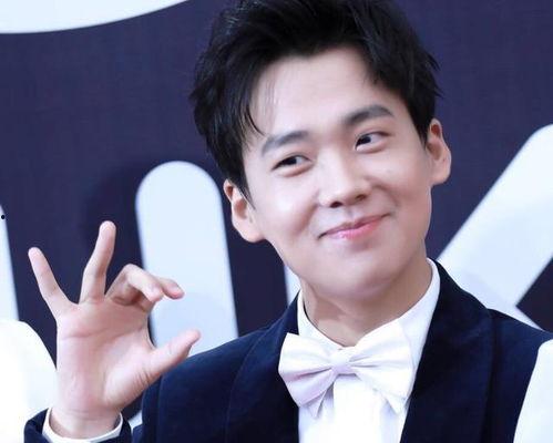 明星吃瓜郭麒麟,明星吃瓜背后的故事与感悟