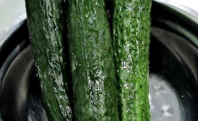 老年人吃的面瓜头瓜,老年人面瓜头瓜的营养与食用指南