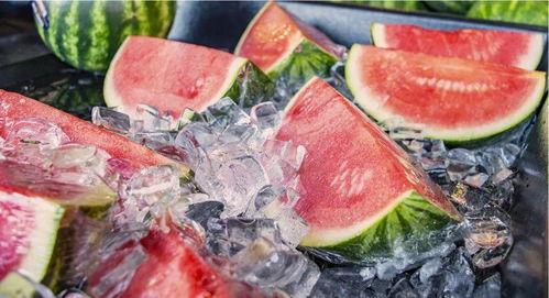 帝尊现场吃瓜,揭秘宫廷秘闻