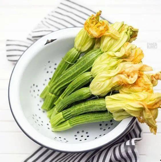 秋凉吃瓜,品味瓜果香——秋季吃瓜指南