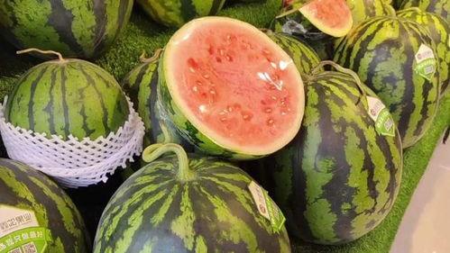 夏季男人吃瓜,男士们的“瓜果盛宴”