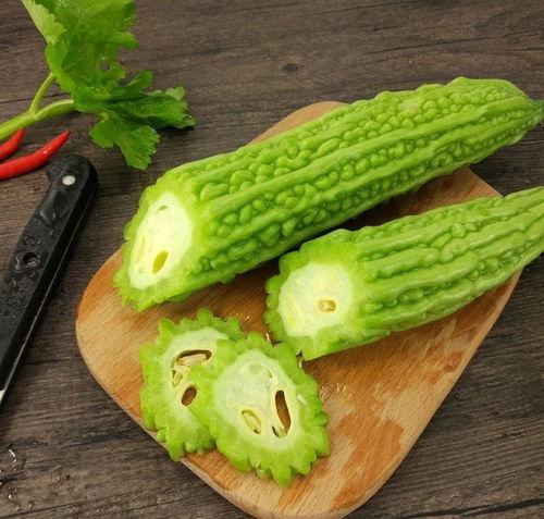 吃瓜容易滑胎吗,揭秘吃瓜与滑胎的关联