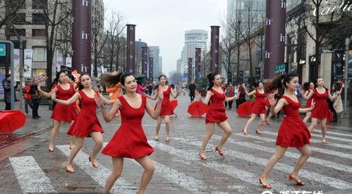 街头俱乐部吃瓜,揭秘吃瓜群众的欢乐盛宴