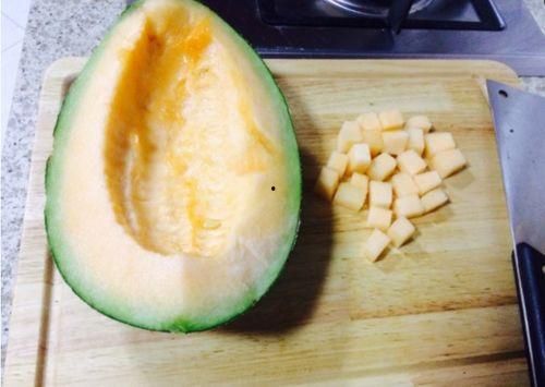 哈密瓜不甜咋吃