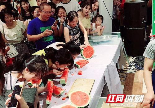 湖南长沙吃瓜群众,吃瓜群众的麻辣生活剪影