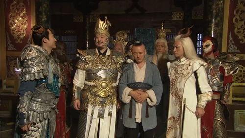 石敢当朱半斤吃瓜,瓜田里的传奇故事