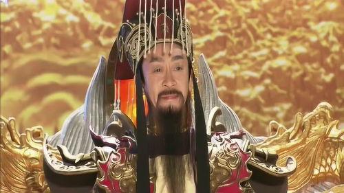 石敢当朱半斤吃瓜,瓜田里的传奇故事